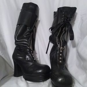 Platform boots